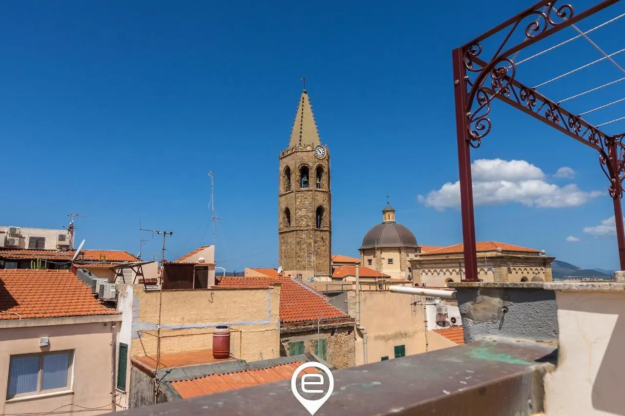 Appartamento Lovely Central Nest Alghero Italia
